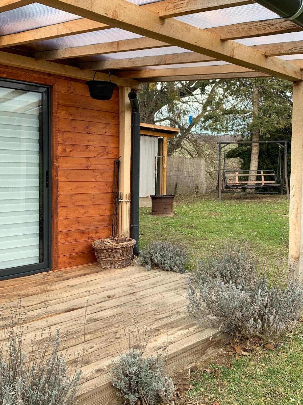 Tejfeles Vendeghaz Porva Exterior foto