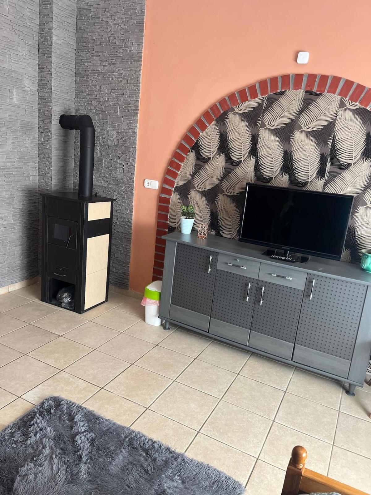 Tejfeles Vendeghaz Porva Exterior foto