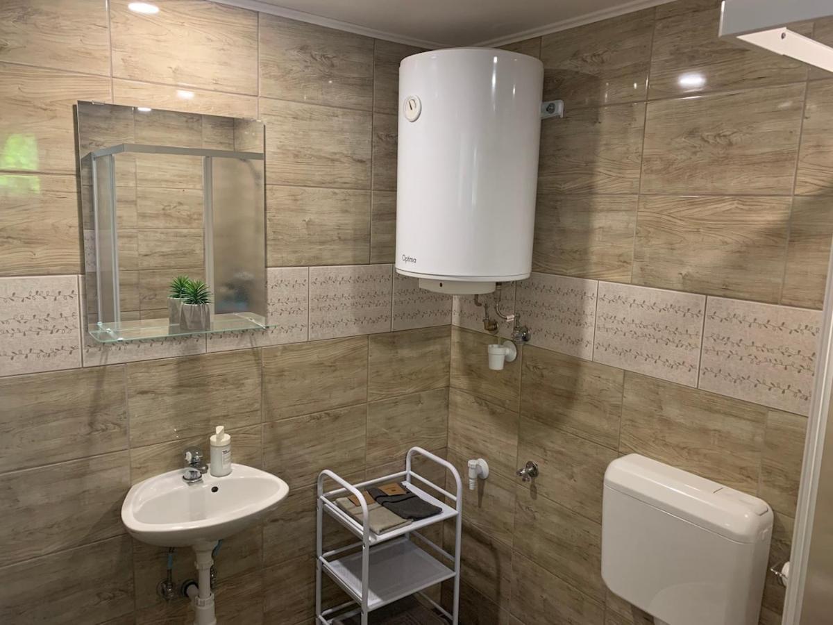 Tejfeles Vendeghaz Porva Exterior foto